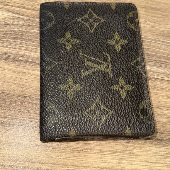 Louis Vuitton ID card holder wallet - Picture 2 of 11